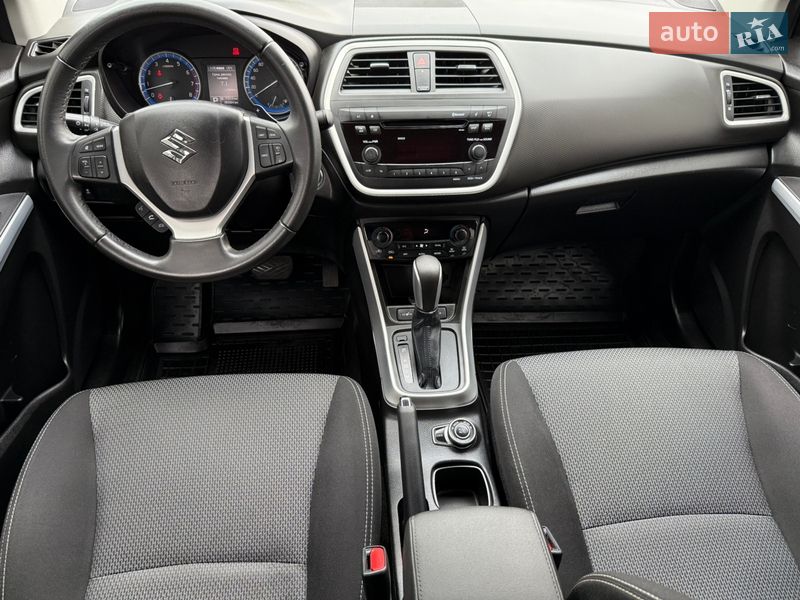 Внедорожник / Кроссовер Suzuki SX4 2014 в Киеве
