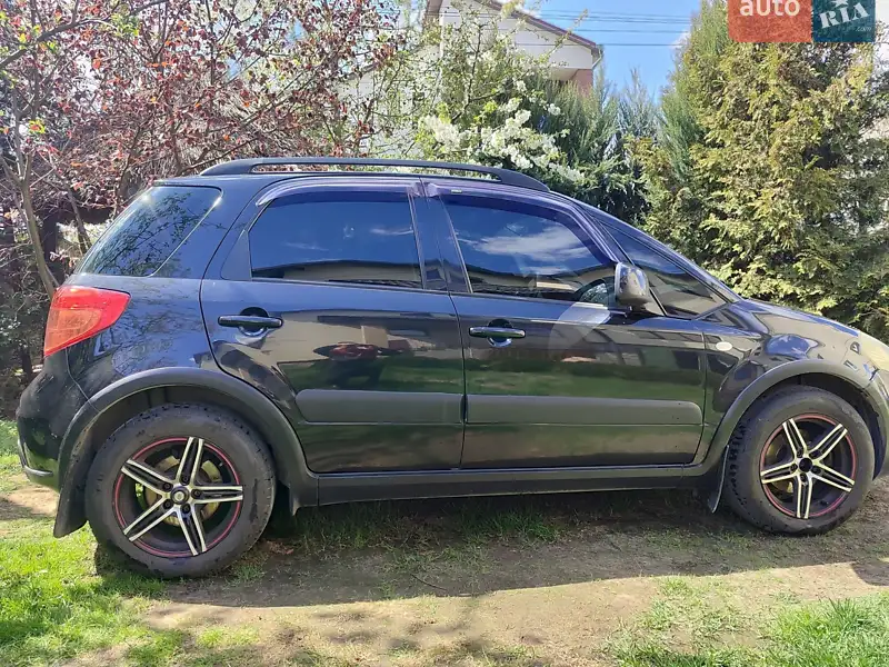 Suzuki SX4