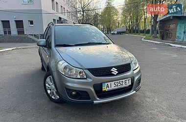 Позашляховик / Кросовер Suzuki SX4 2012 в Києві