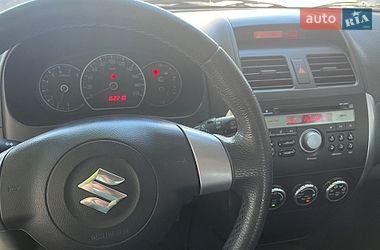 Внедорожник / Кроссовер Suzuki SX4 2009 в Дубно