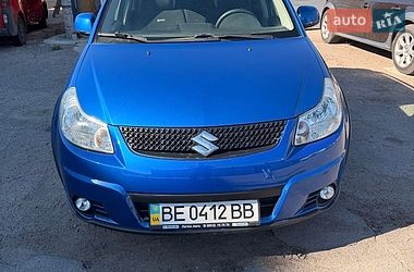 Позашляховик / Кросовер Suzuki SX4 2011 в Миколаєві