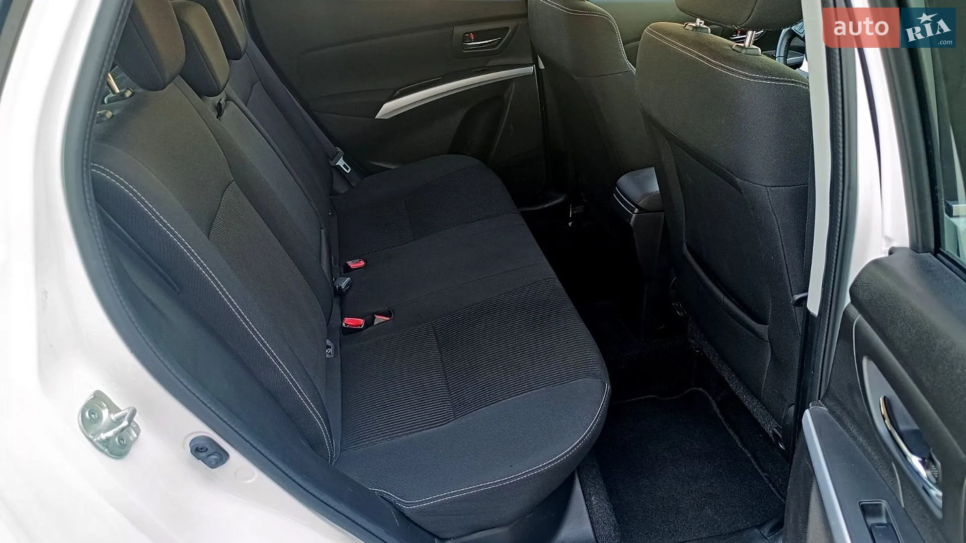 2019 Suzuki SX4 - мініатюра 7