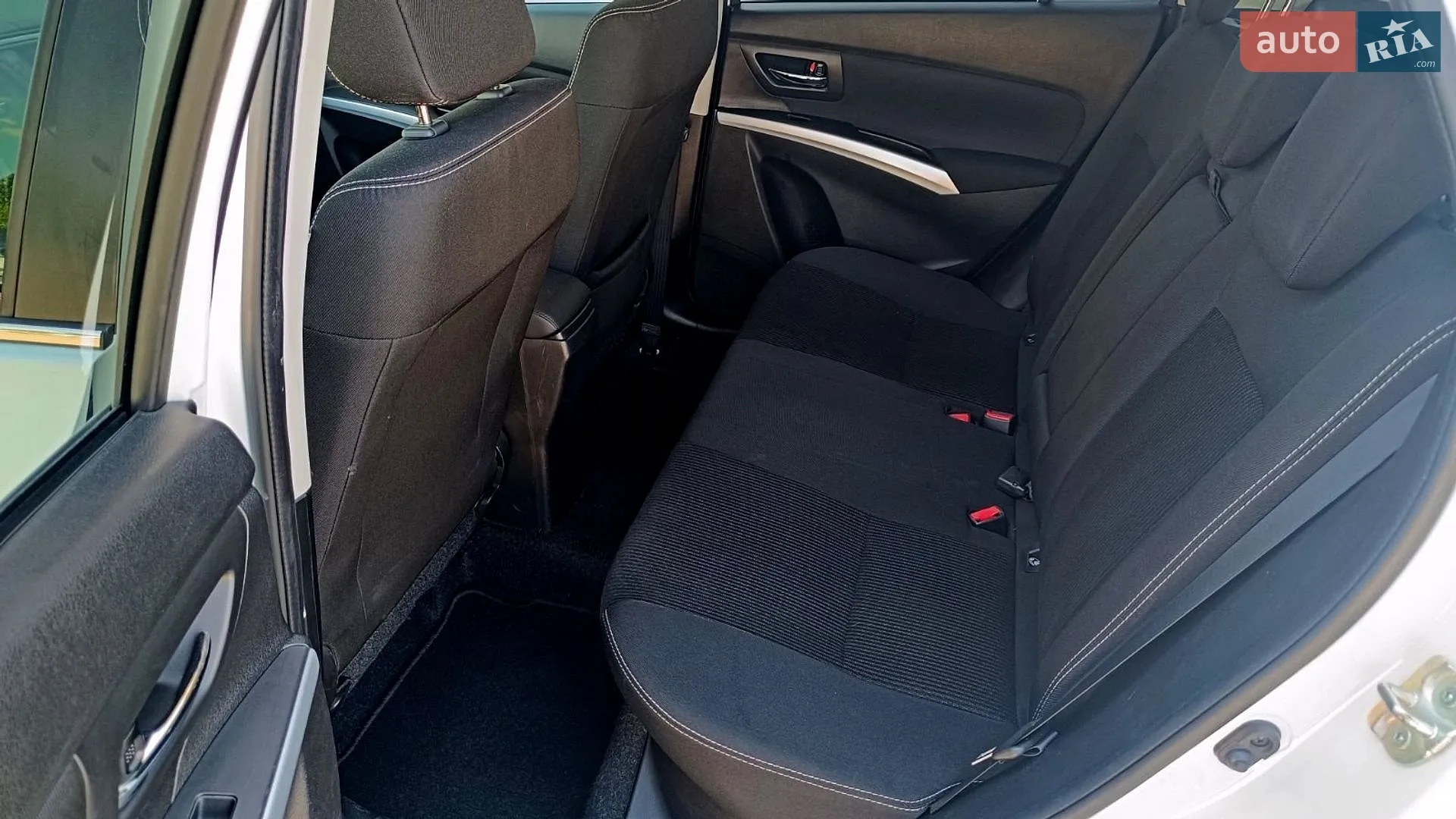 2019 Suzuki SX4 - мініатюра 11