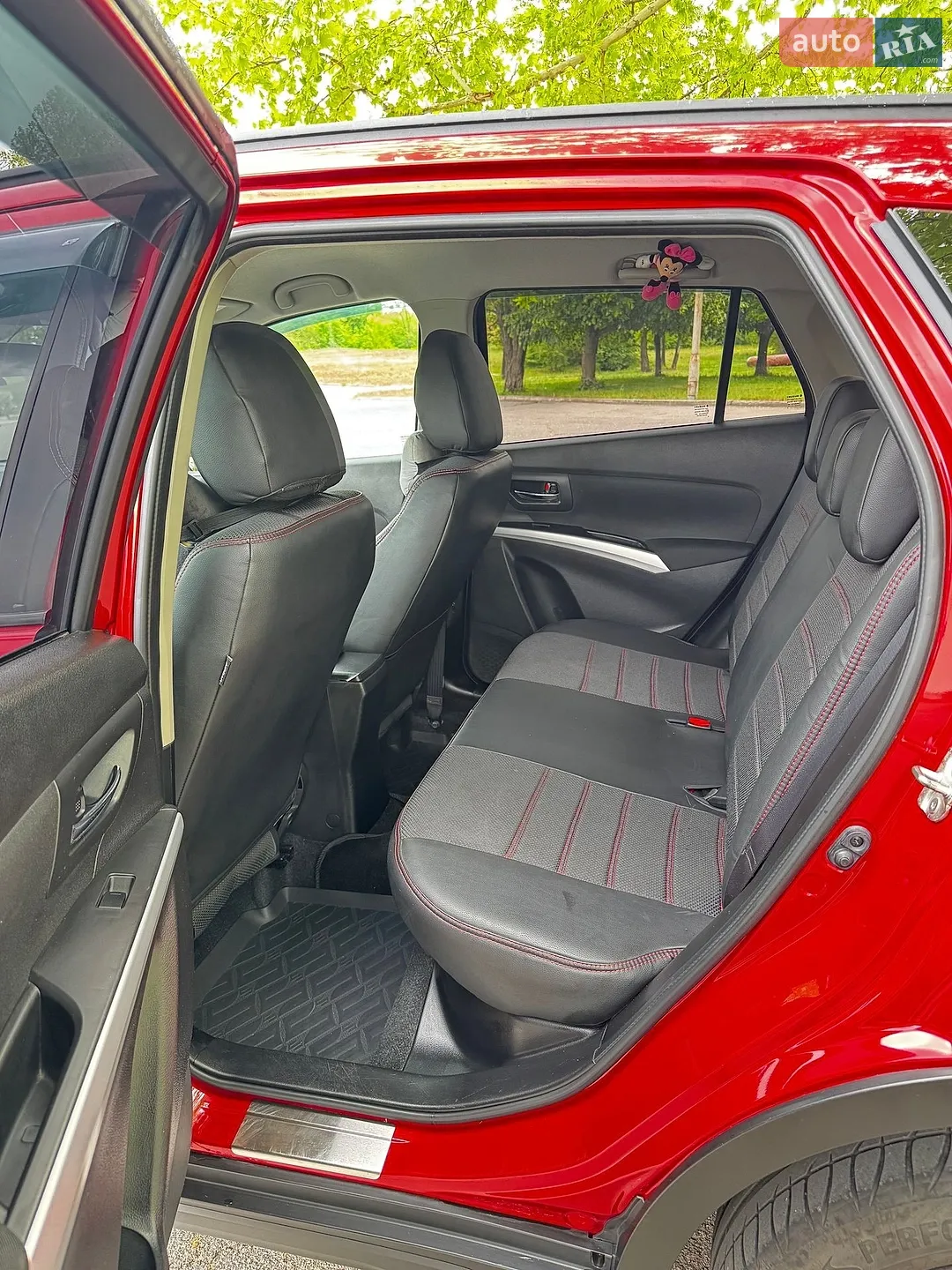 2020 Suzuki SX4 - мініатюра 8