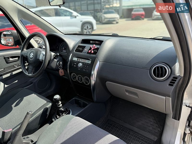 Хэтчбек Suzuki SX4 2007 в Львове