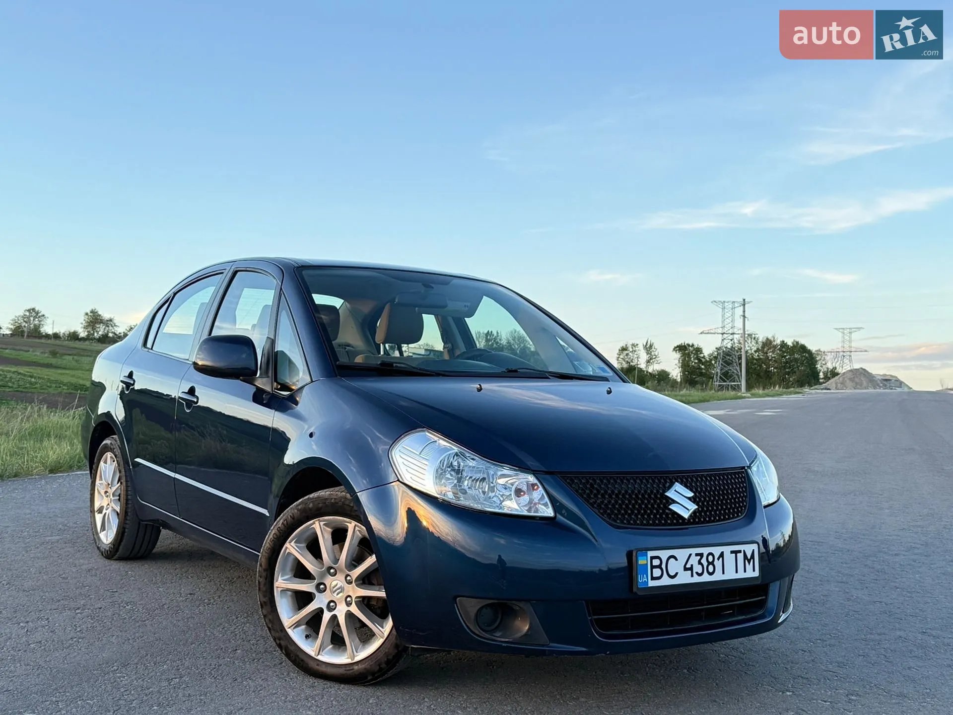2010 Suzuki SX4 - мініатюра 7