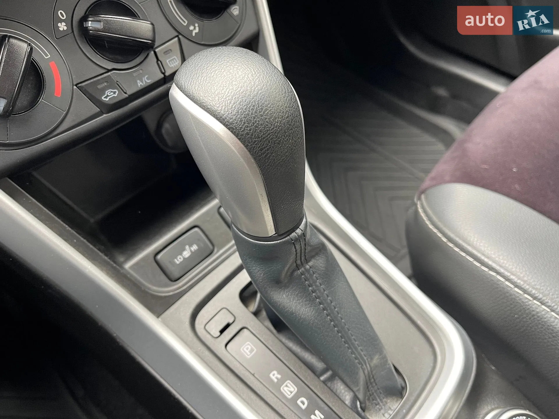 2019 Suzuki SX4 - мініатюра 24