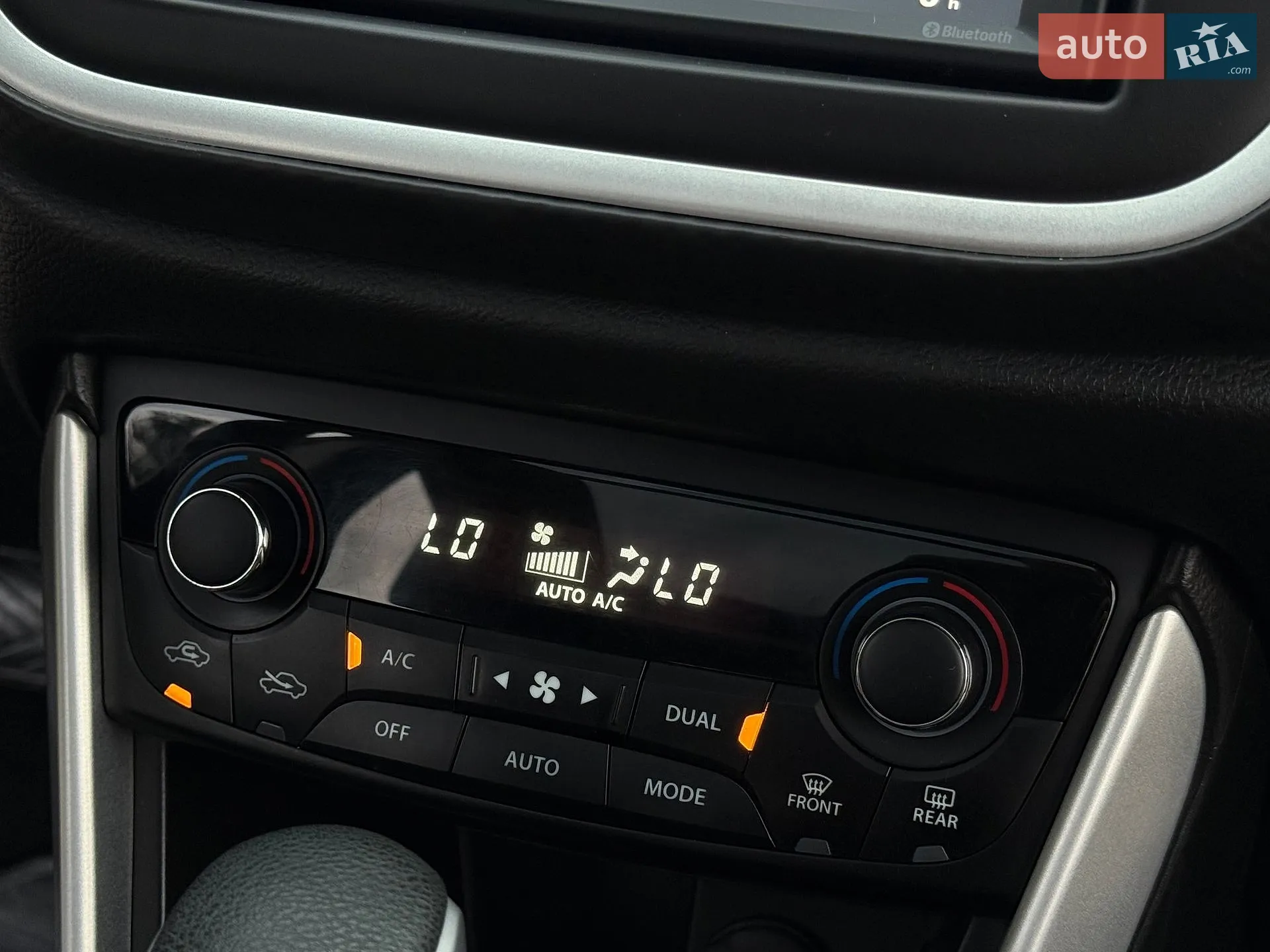2015 Suzuki SX4 - мініатюра 48