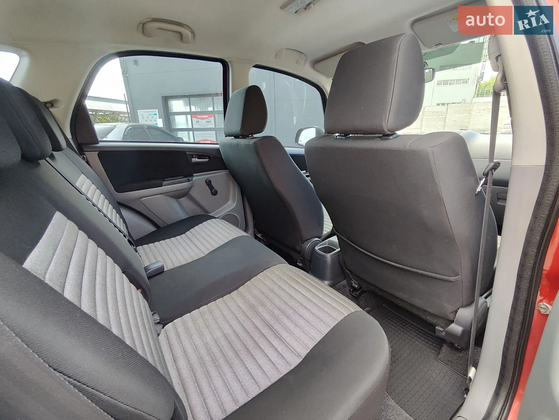 2013 Suzuki SX4 - мініатюра 16