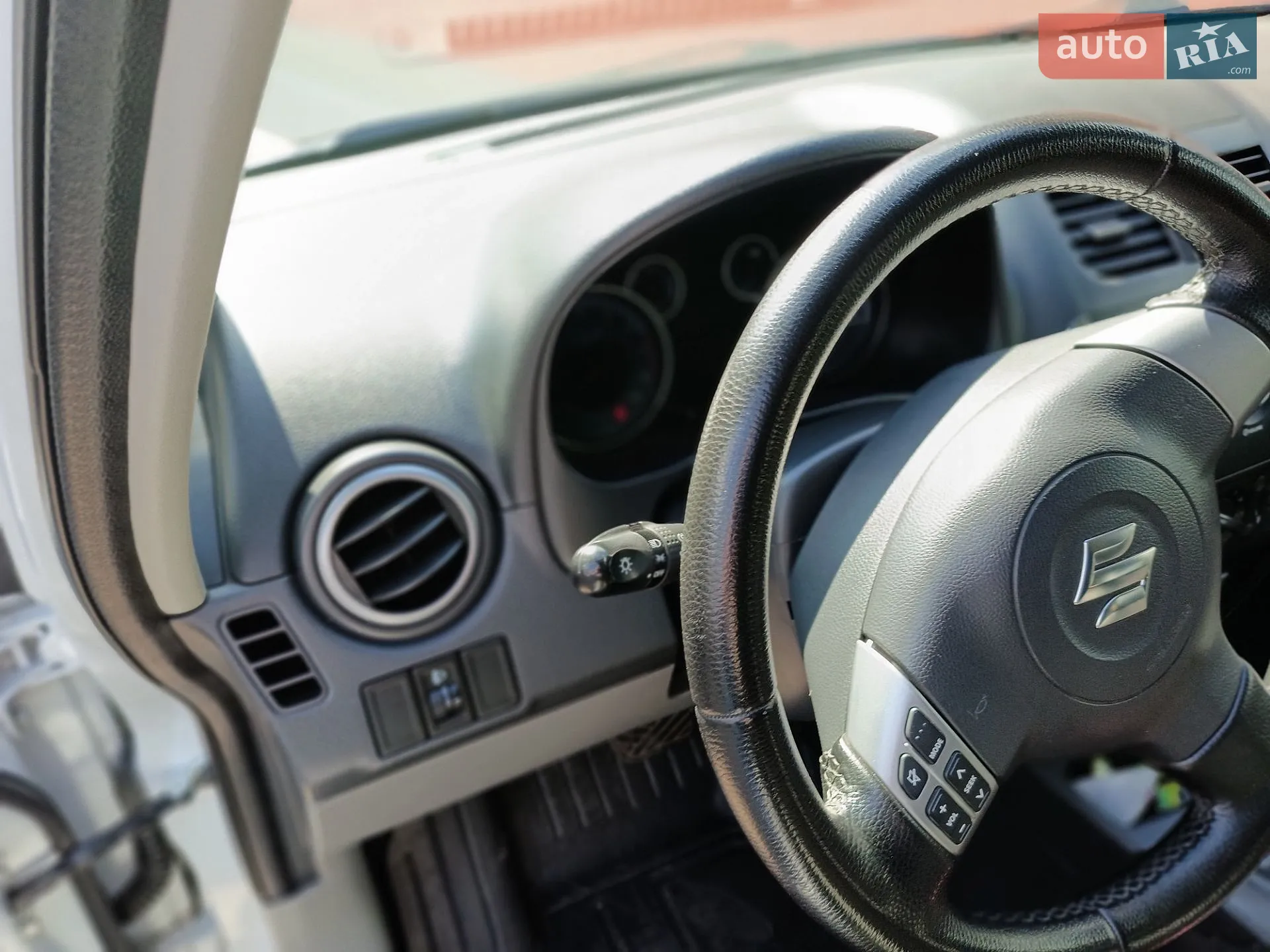 2013 Suzuki SX4 - мініатюра 7