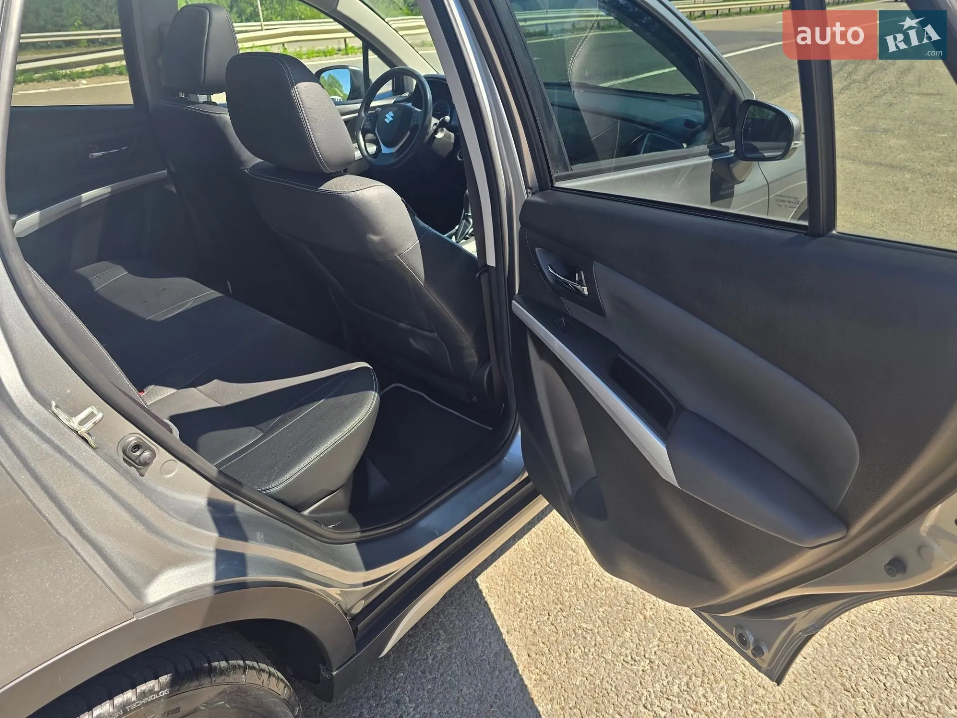 2014 Suzuki SX4 - мініатюра 37