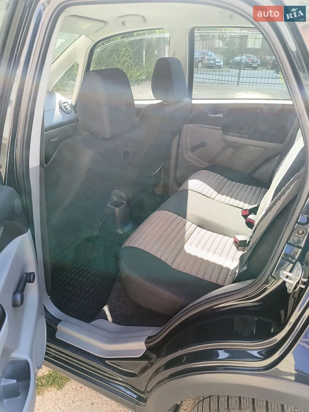 2012 Suzuki SX4 - мініатюра 4