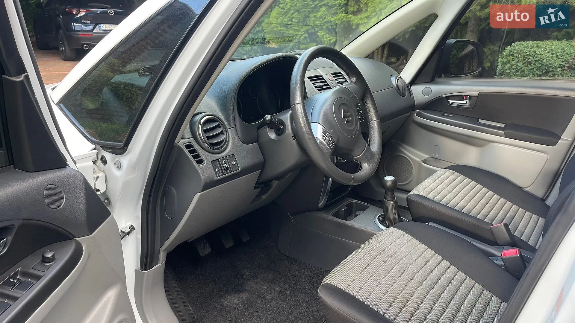 2013 Suzuki SX4 - мініатюра 17
