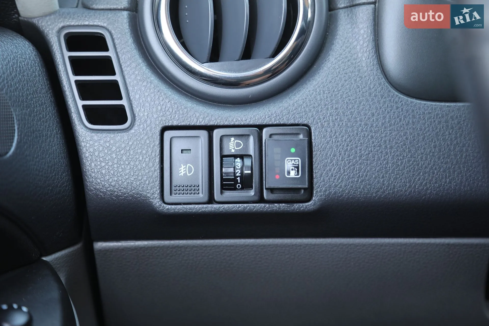 2012 Suzuki SX4 - мініатюра 24