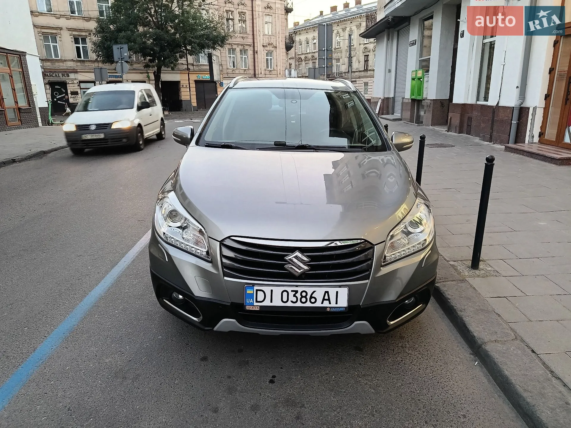 2016 Suzuki SX4 - мініатюра 8
