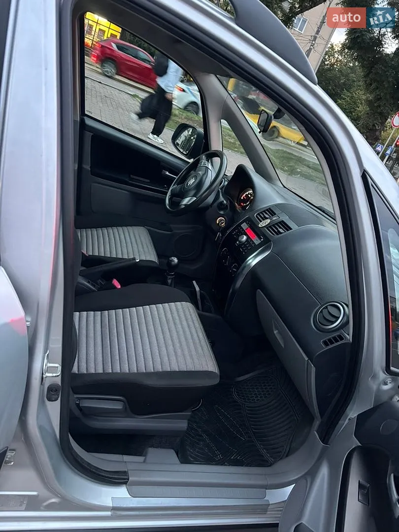 2012 Suzuki SX4 - мініатюра 10