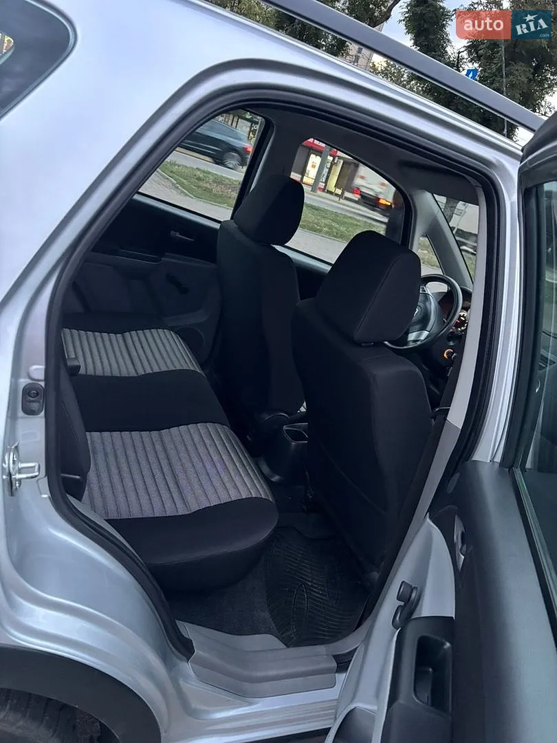 2012 Suzuki SX4 - мініатюра 11