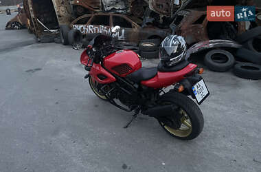 Спортбайк Suzuki TL 1000S 2000 в 