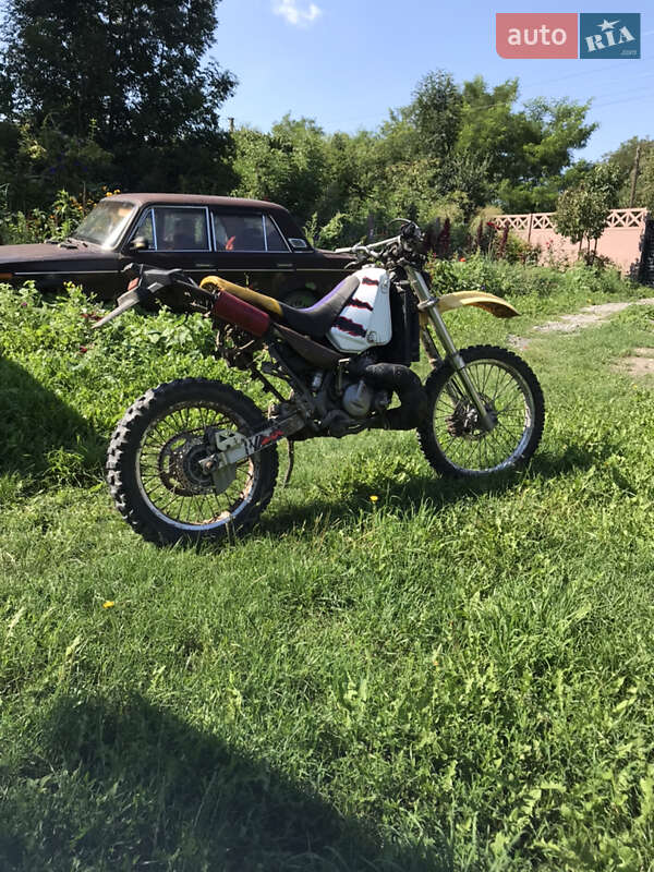 Мотоцикл Внедорожный (Enduro) Suzuki TS 200R 1997 в Ярмолинцах