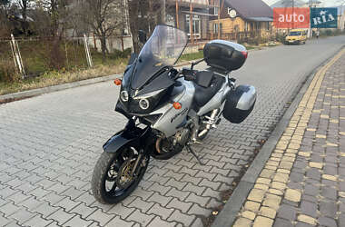 Мотоцикл Туризм Suzuki V-Strom 1000 2003 в Косове