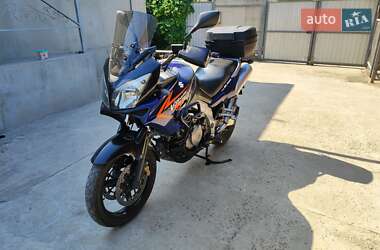 Мотоцикл Багатоцільовий (All-round) Suzuki V-Strom 1000 2004 в Слов'янську
