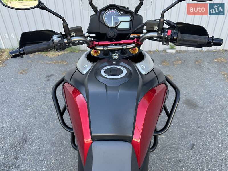 Мотоцикл Багатоцільовий (All-round) Suzuki V-Strom 1000 2016 в Дніпрі фото 7 Мотоцикл Багатоцільовий (All-round) Suzuki V-Strom 1000 2016 в Дніпрі