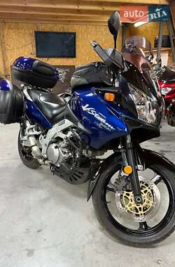Мотоцикл Позашляховий (Enduro) Suzuki V-Strom 1000 2002 в Чернігові