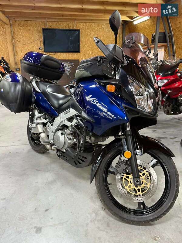 Мотоцикл Позашляховий (Enduro) Suzuki V-Strom 1000 2002 в Чернігові
