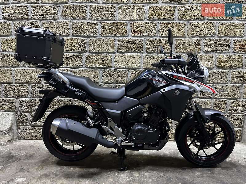 Suzuki V-Strom 250 2021