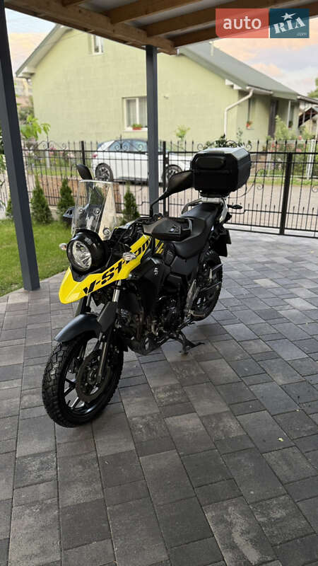 Мотоцикл Спорт-туризм Suzuki V-Strom 250 2020 в Ивано-Франковске