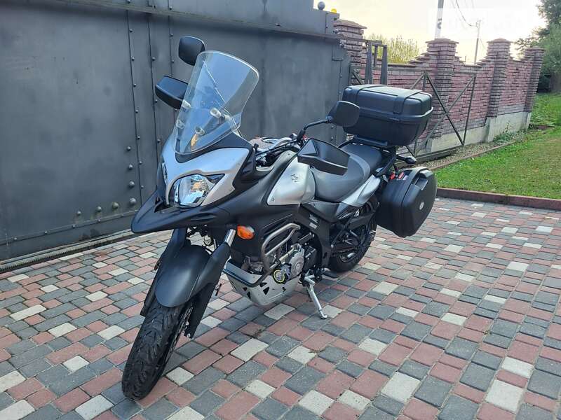 Мотоцикл Спорт-туризм Suzuki V-Strom 650/XT 2015 в Калуші