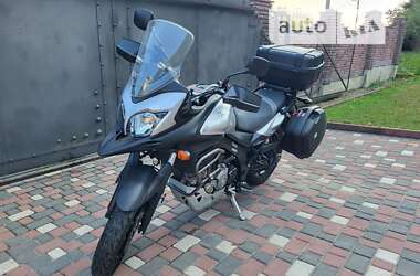 Мотоцикл Спорт-туризм Suzuki V-Strom 650/XT 2015 в 