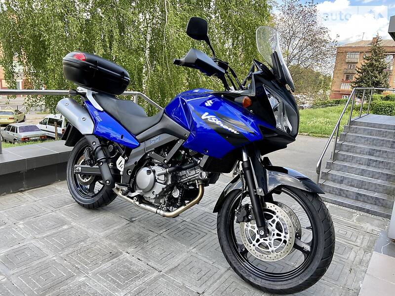 Мотоцикл Многоцелевой (All-round) Suzuki V-Strom 650 2005 в Хмельницком