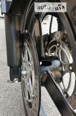 Мотоцикл Многоцелевой (All-round) Suzuki V-Strom 650 2006 в 