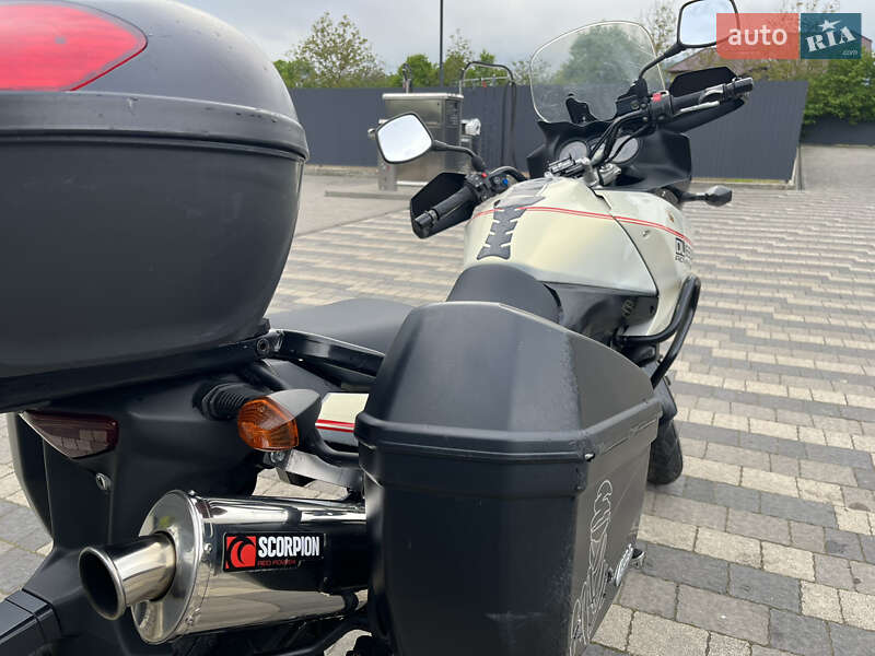 Мотоцикл Туризм Suzuki V-Strom 650 2007 в Сваляві