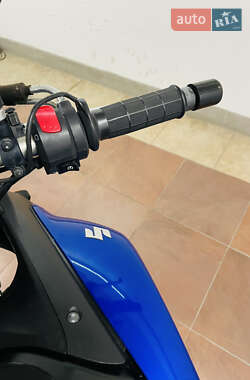 Мотоцикл Внедорожный (Enduro) Suzuki V-Strom 650 2013 в 