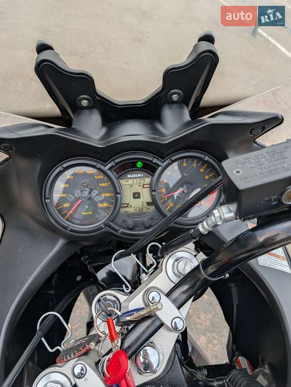 Мотоцикл Туризм Suzuki V-Strom 650 2008 в Киеве фото 9 Мотоцикл Туризм Suzuki V-Strom 650 2008 в Киеве