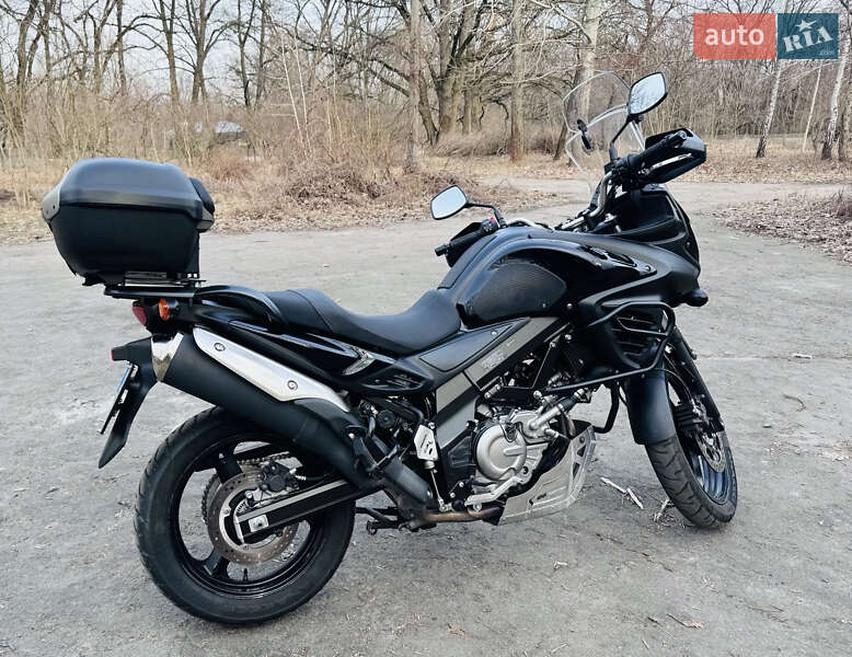 Мотоцикл Туризм Suzuki V-Strom 650 2012 в Киеве