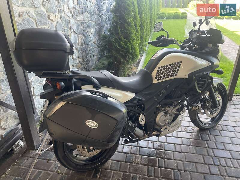 Мотоцикл Спорт-туризм Suzuki V-Strom 650 2012 в Кропивницком
