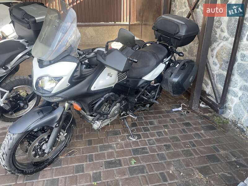 Мотоцикл Спорт-туризм Suzuki V-Strom 650 2012 в Кропивницком
