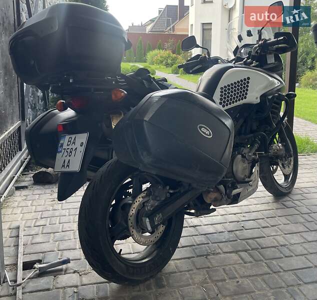 Мотоцикл Спорт-туризм Suzuki V-Strom 650 2012 в Кропивницком