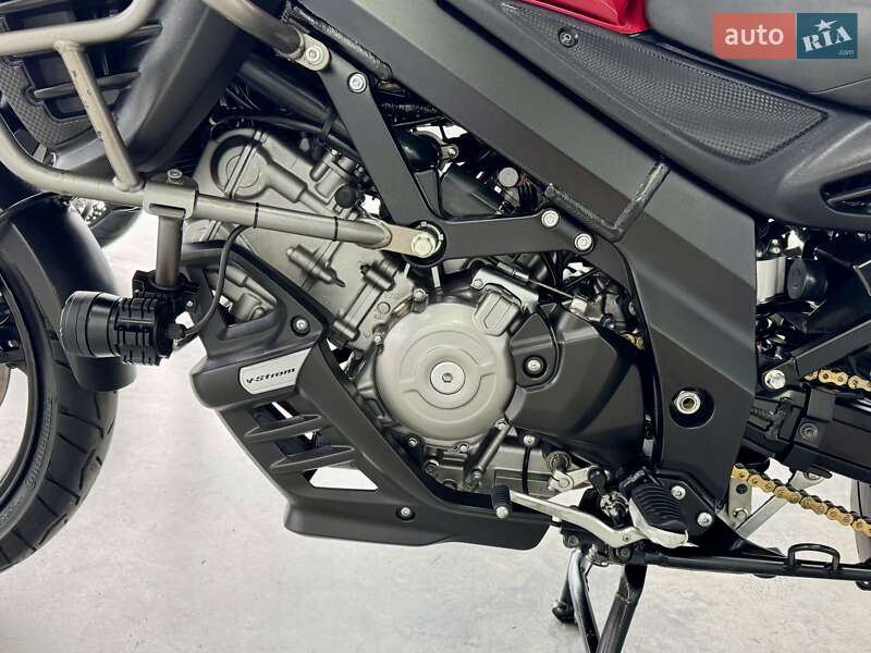 Мотоцикл Багатоцільовий (All-round) Suzuki V-Strom 650 2013 в Хмельницькому