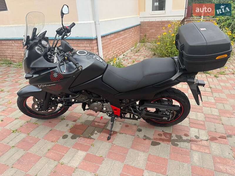 Suzuki V-Strom 650 2008