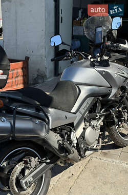 Мотоцикл Круизер Suzuki V-Strom 650 2006 в 