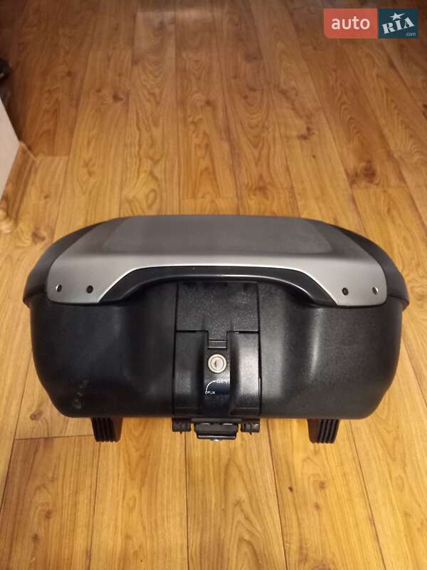 Мотоцикл Спорт-туризм Suzuki V-Strom 650 2016 в Подгородном фото 3 Мотоцикл Спорт-туризм Suzuki V-Strom 650 2016 в Подгородном