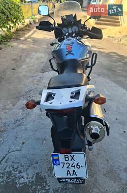 Мотоцикл Туризм Suzuki V-Strom 650 2007 в 
