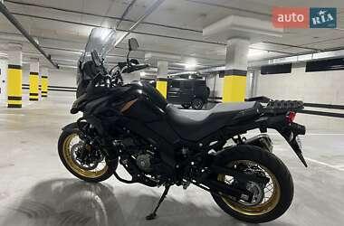 Мотоцикл Многоцелевой (All-round) Suzuki V-Strom 650 2024 в 