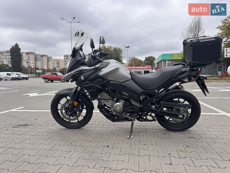 Мотоцикл Туризм Suzuki V-Strom 650 2021 в 