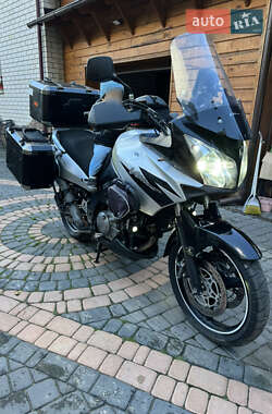 Мотоцикл Багатоцільовий (All-round) Suzuki V-Strom 650 2005 в 