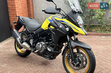 Мотоцикл Без обтікачів (Naked bike) Suzuki V-Strom 650 2022 в Сновську